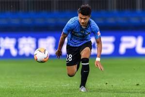 热身赛:林良铭、闫相闯分别破门,大连人A队2-3大连人B队